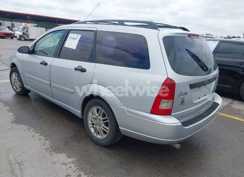 Photo 3 of 2003 Ford Focus SE/ZTW (VIN 1FAFP36383W119382)