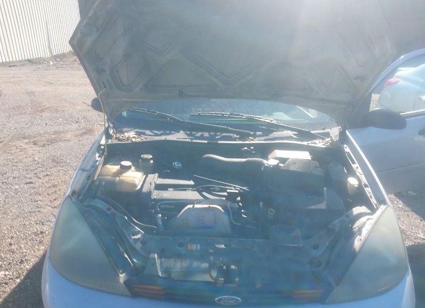 Photo 10 of 2003 Ford Focus SE/ZTW (VIN 1FAFP363X3W344340)