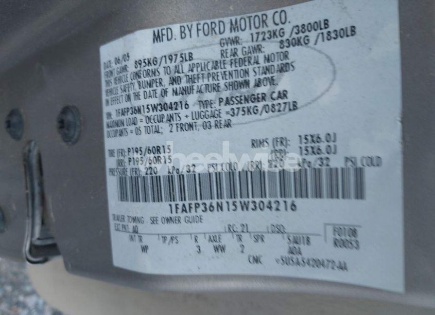 Photo 9 of 2005 Ford Focus ZXW (VIN 1FAFP36N15W304216)