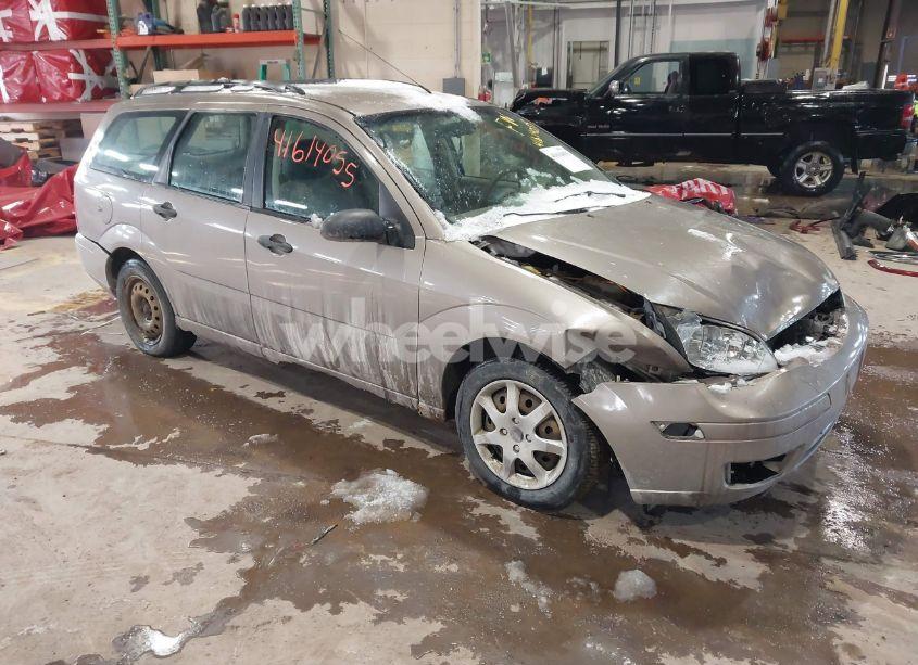 2005 Ford Focus ZXW (VIN 1FAFP36N35W183284) main photo