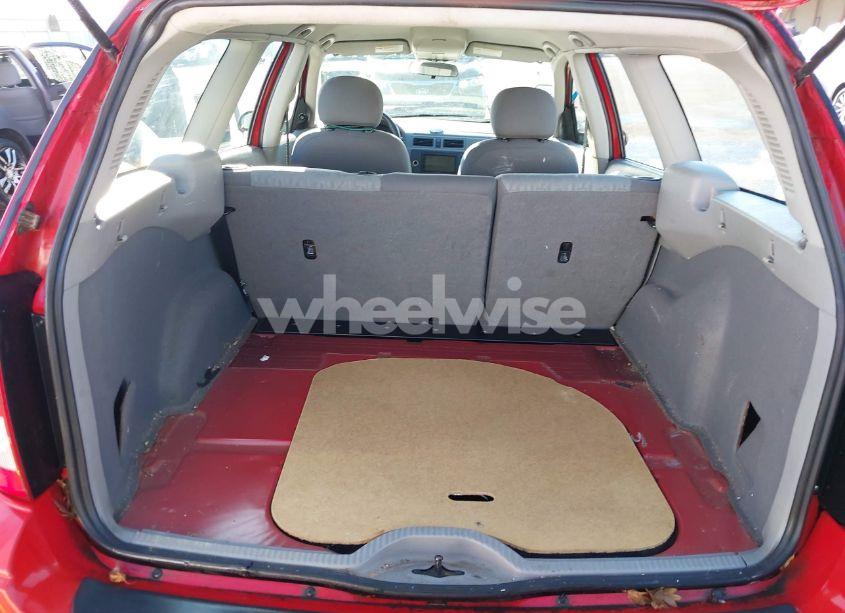 Photo 17 of 2005 Ford Focus ZXW (VIN 1FAFP36N35W200584)