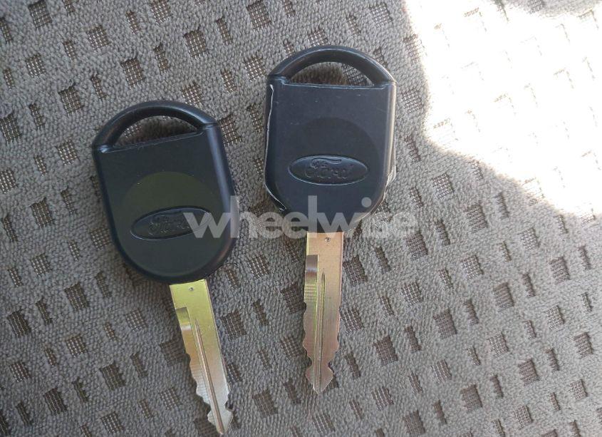 Photo 11 of 2007 Ford Focus SE/SES (VIN 1FAFP36N47W216229)