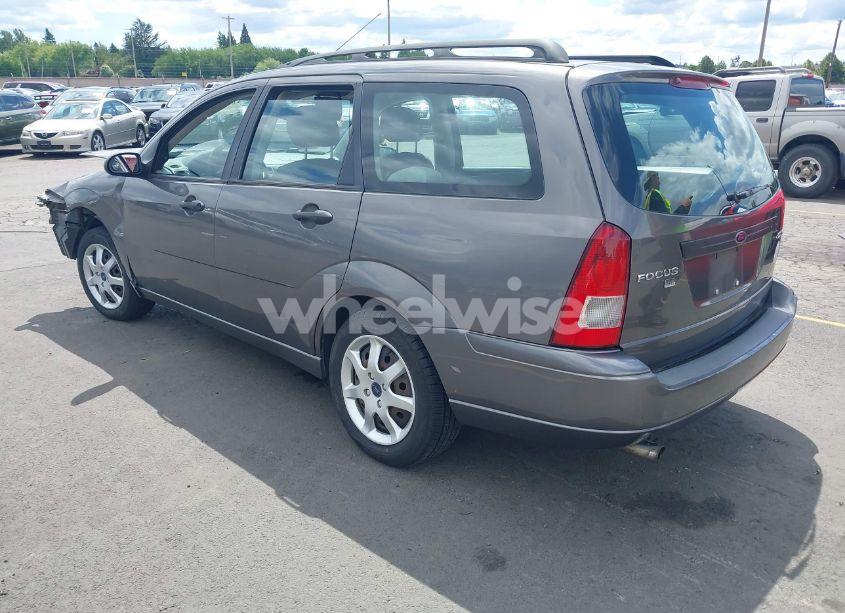 Photo 3 of 2005 Ford Focus ZXW (VIN 1FAFP36N75W192103)