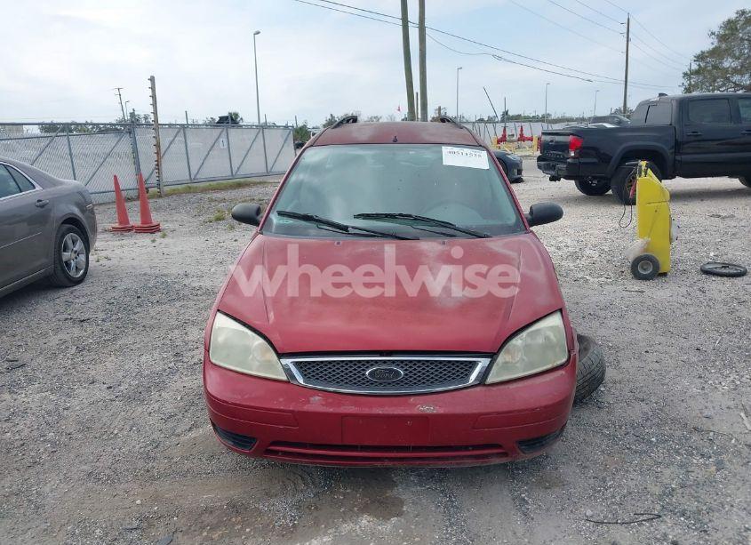 Photo 12 of 2005 Ford Focus ZXW (VIN 1FAFP36NX5W231296)