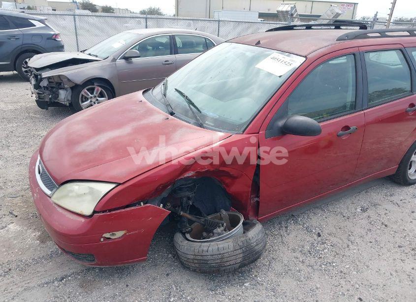 Photo 6 of 2005 Ford Focus ZXW (VIN 1FAFP36NX5W231296)