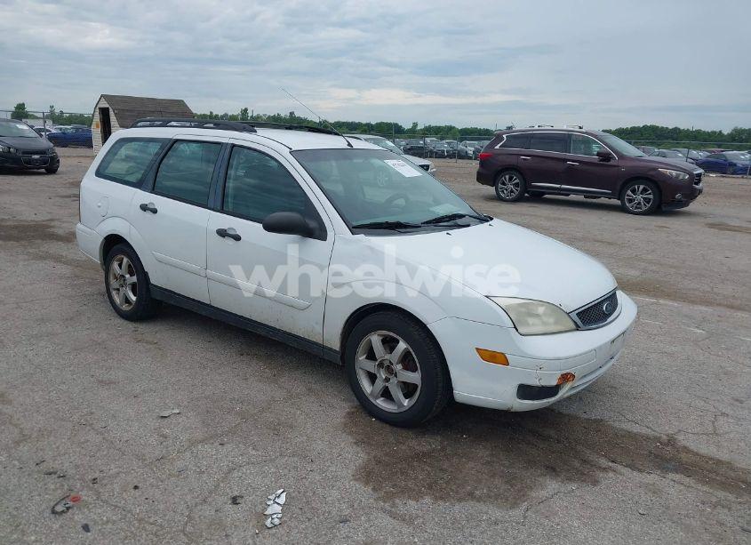 2007 Ford Focus SE/SES (VIN 1FAFP36NX7W146610) main photo