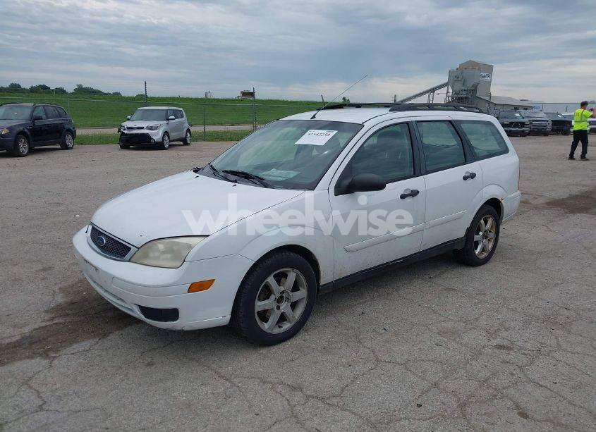 Photo 2 of 2007 Ford Focus SE/SES (VIN 1FAFP36NX7W146610)