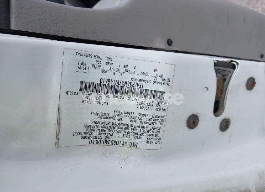 Photo 9 of 2007 Ford Focus SE/SES (VIN 1FAFP36NX7W146610)