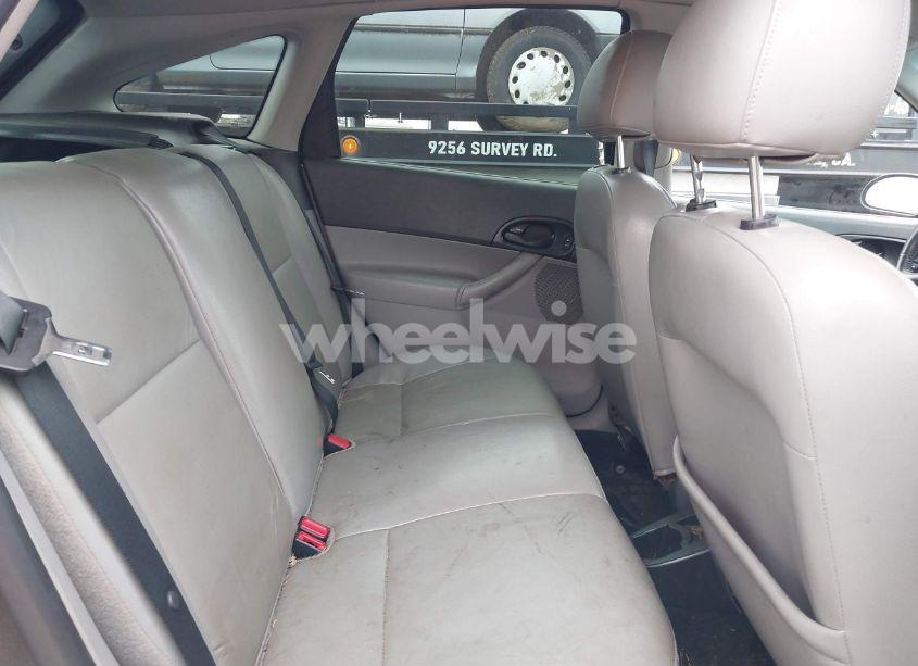 Photo 8 of 2007 Ford Focus ZX5/S/SE/SES (VIN 1FAFP37N07W343784)