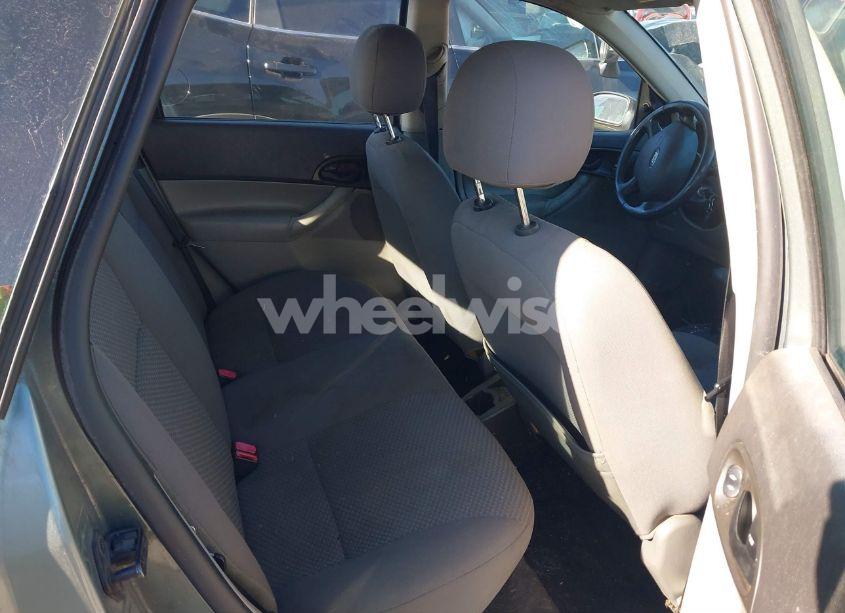 Photo 8 of 2006 Ford Focus ZX5 (VIN 1FAFP37N16W164037)