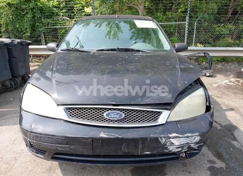 Photo 12 of 2007 Ford Focus S/SE/SES (VIN 1FAFP37N17W299861)