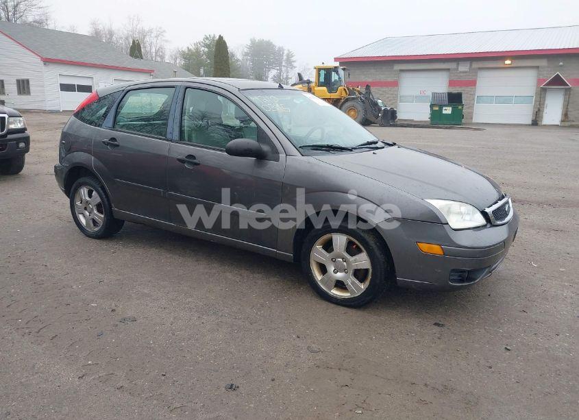 2006 Ford Focus ZX5 (VIN 1FAFP37N26W180795) main photo