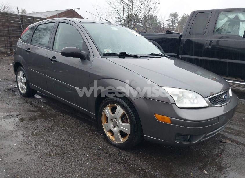 2006 Ford Focus ZX5 (VIN 1FAFP37N56W163859) main photo