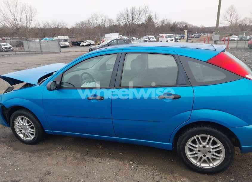 Photo 15 of 2007 Ford Focus S/SE/SES (VIN 1FAFP37N57W156234)