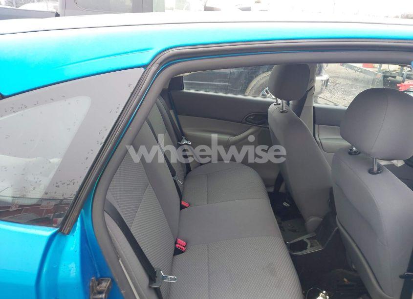 Photo 8 of 2007 Ford Focus S/SE/SES (VIN 1FAFP37N57W156234)