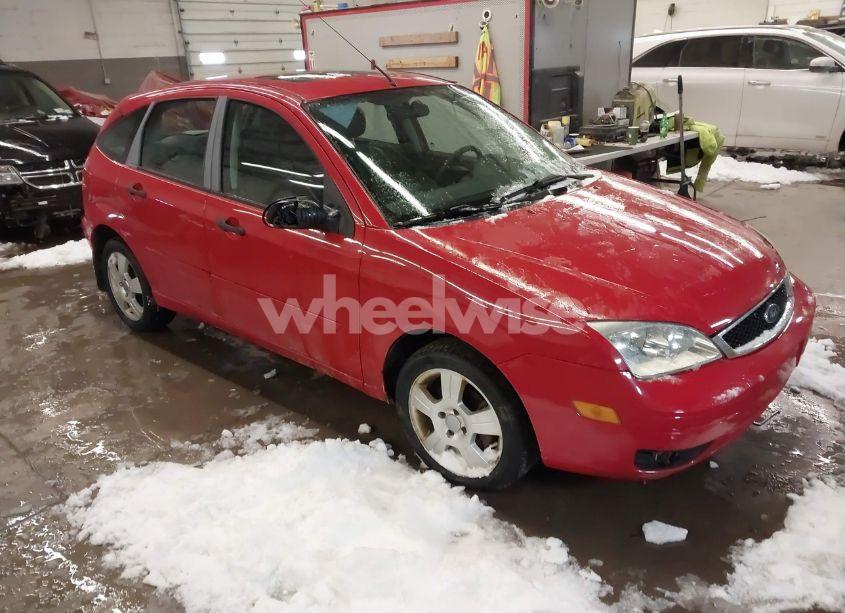 2007 Ford Focus S/SE/SES (VIN 1FAFP37N57W272405) main photo