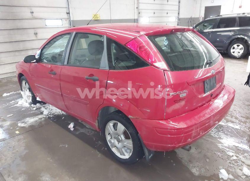 Photo 3 of 2007 Ford Focus S/SE/SES (VIN 1FAFP37N57W272405)