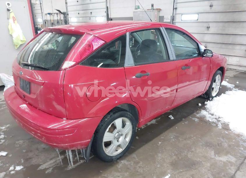 Photo 4 of 2007 Ford Focus S/SE/SES (VIN 1FAFP37N57W272405)