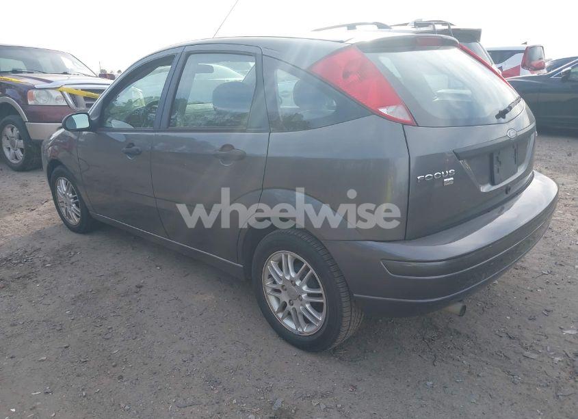 Photo 3 of 2006 Ford Focus ZX5 (VIN 1FAFP37N66W157231)