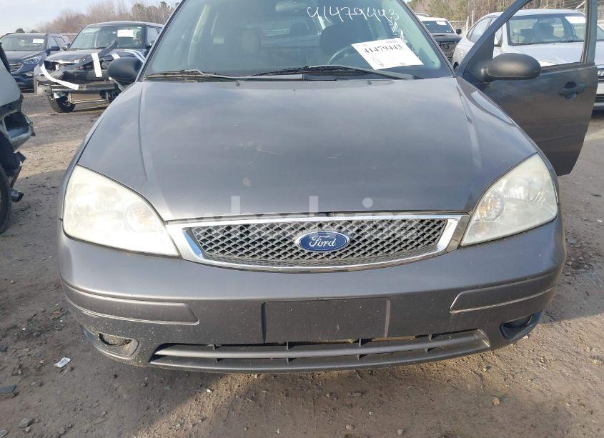 Photo 6 of 2006 Ford Focus ZX5 (VIN 1FAFP37N66W157231)