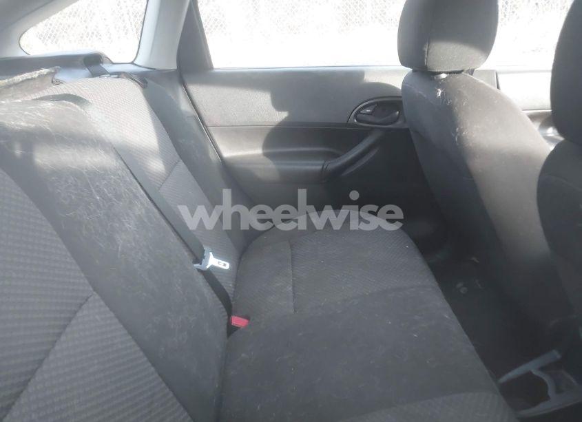 Photo 8 of 2006 Ford Focus ZX5 (VIN 1FAFP37N66W157231)