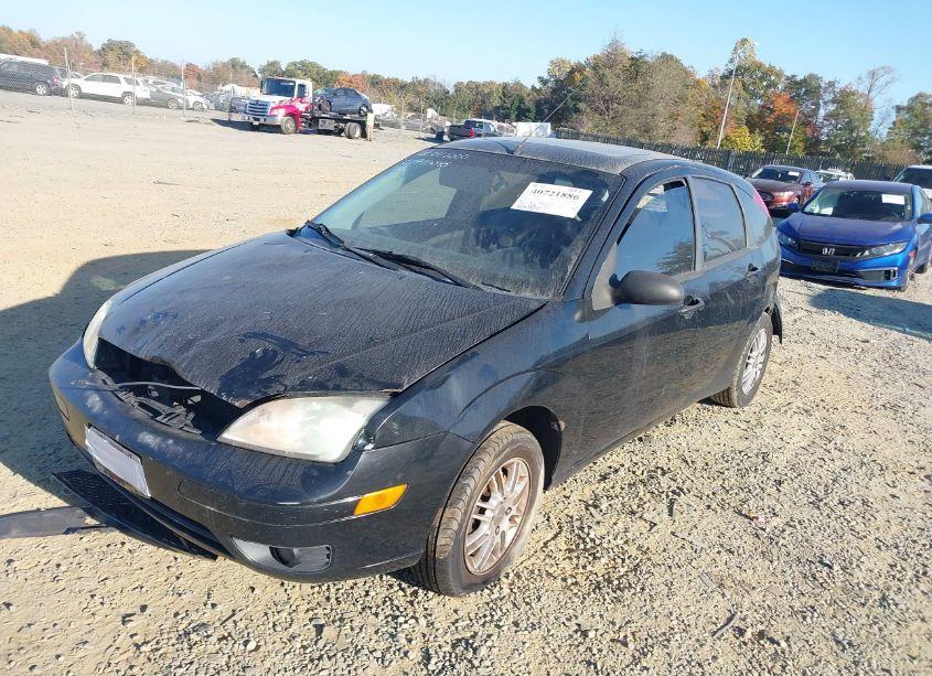 Photo 2 of 2006 Ford Focus ZX5 (VIN 1FAFP37N96W146949)