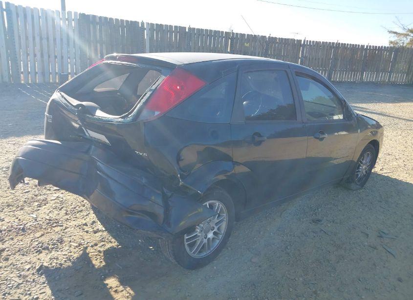 Photo 4 of 2006 Ford Focus ZX5 (VIN 1FAFP37N96W146949)