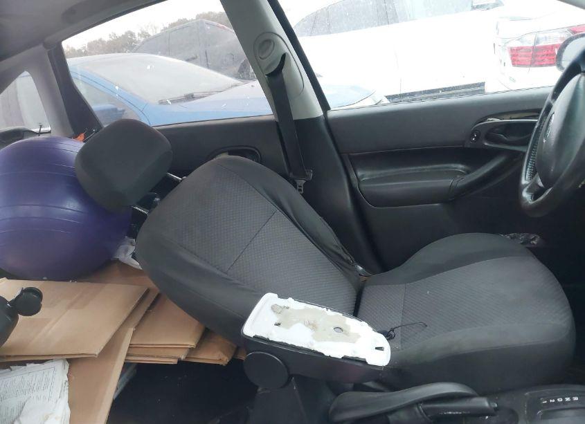 Photo 8 of 2006 Ford Focus ZX5 (VIN 1FAFP37N96W146949)