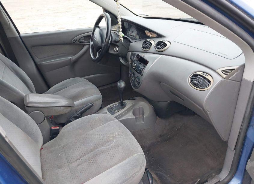 Photo 5 of 2003 Ford Focus ZTS (VIN 1FAFP38323W167005)