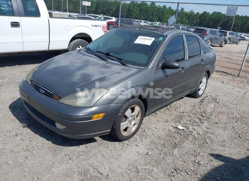 Photo 2 of 2003 Ford Focus ZTS (VIN 1FAFP38323W234105)