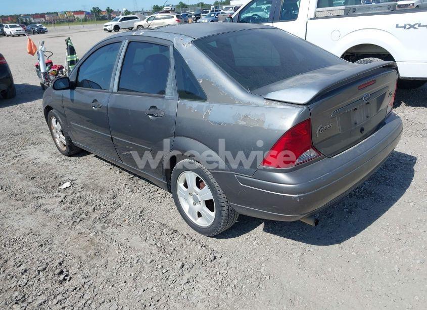 Photo 3 of 2003 Ford Focus ZTS (VIN 1FAFP38323W234105)