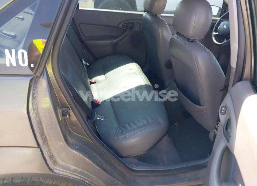 Photo 8 of 2003 Ford Focus ZTS (VIN 1FAFP38323W234105)