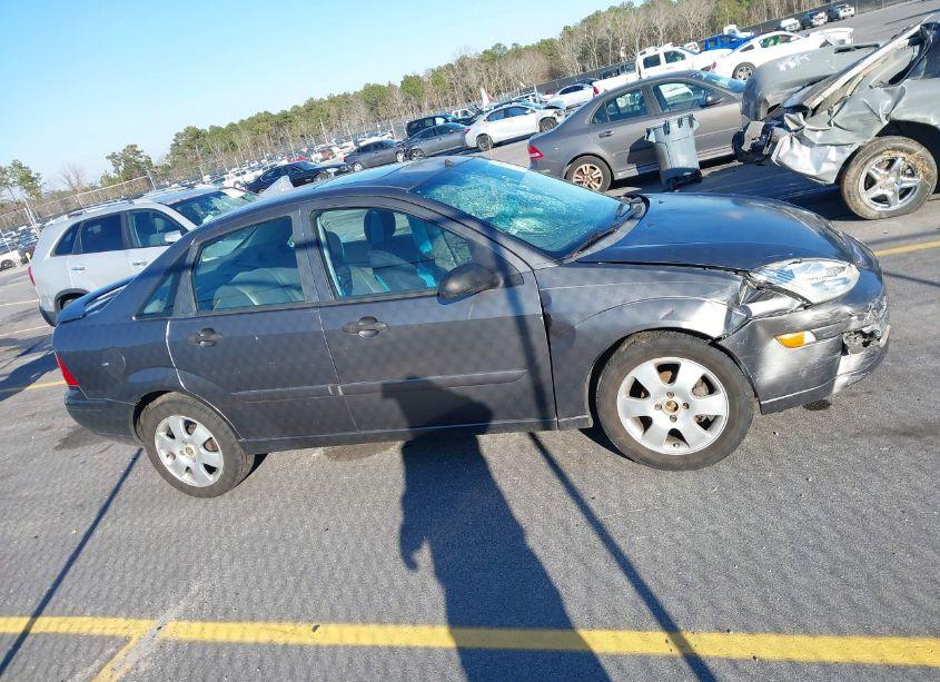 Photo 13 of 2002 Ford Focus ZTS (VIN 1FAFP38342W292196)