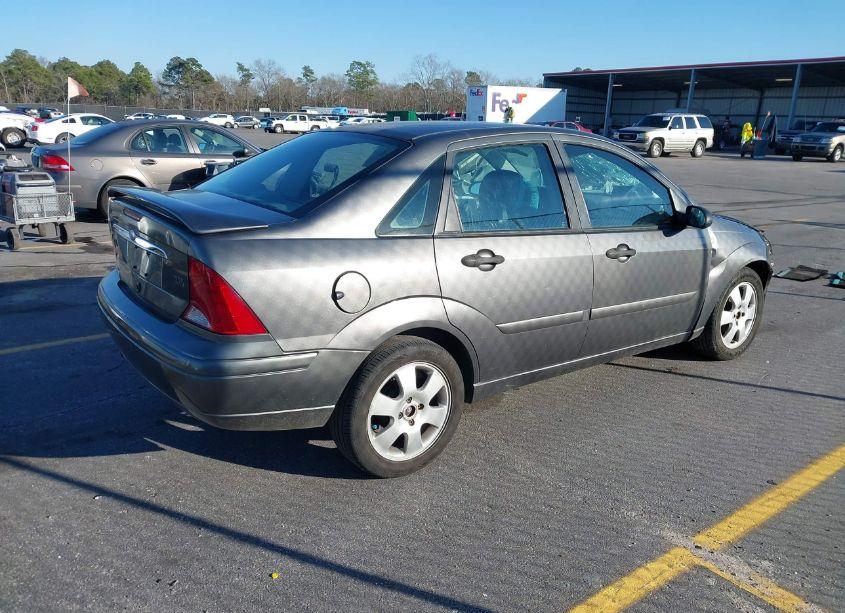 Photo 4 of 2002 Ford Focus ZTS (VIN 1FAFP38342W292196)