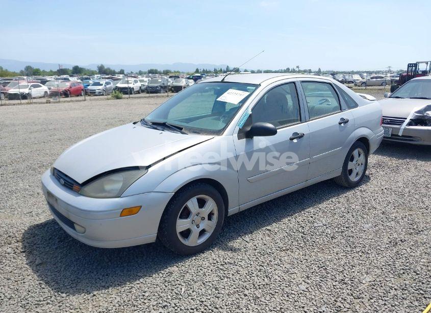 Photo 2 of 2003 Ford Focus ZTS (VIN 1FAFP38343W218701)