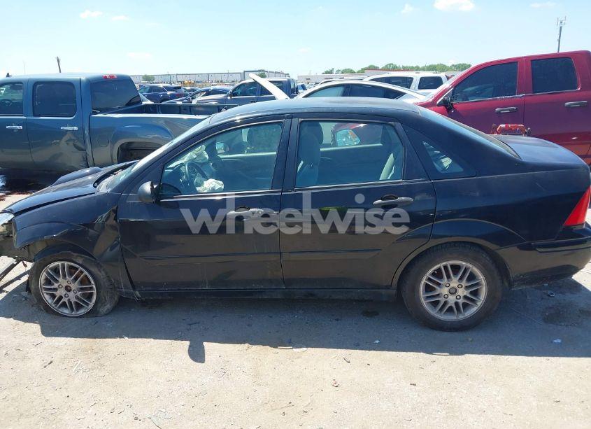 Photo 14 of 2000 Ford Focus ZTS (VIN 1FAFP3835YW326994)