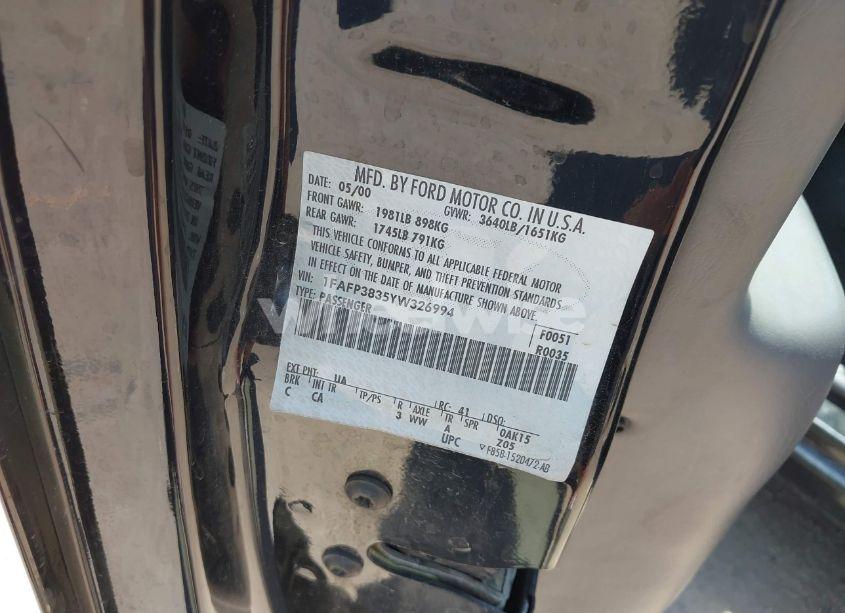 Photo 9 of 2000 Ford Focus ZTS (VIN 1FAFP3835YW326994)