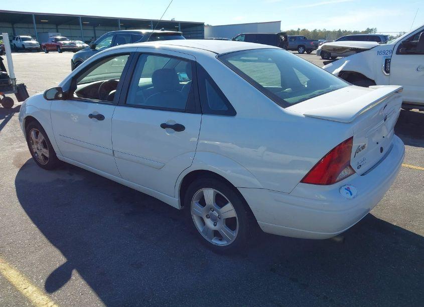 Photo 3 of 2003 Ford Focus ZTS (VIN 1FAFP38363W180954)
