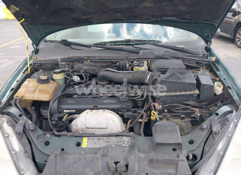 Photo 10 of 2000 Ford Focus ZTS (VIN 1FAFP3837YW305886)