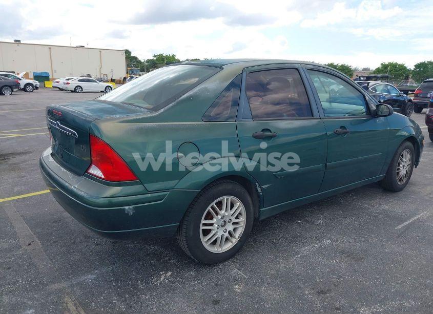 Photo 4 of 2000 Ford Focus ZTS (VIN 1FAFP3837YW305886)