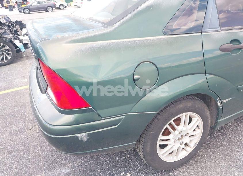 Photo 6 of 2000 Ford Focus ZTS (VIN 1FAFP3837YW305886)