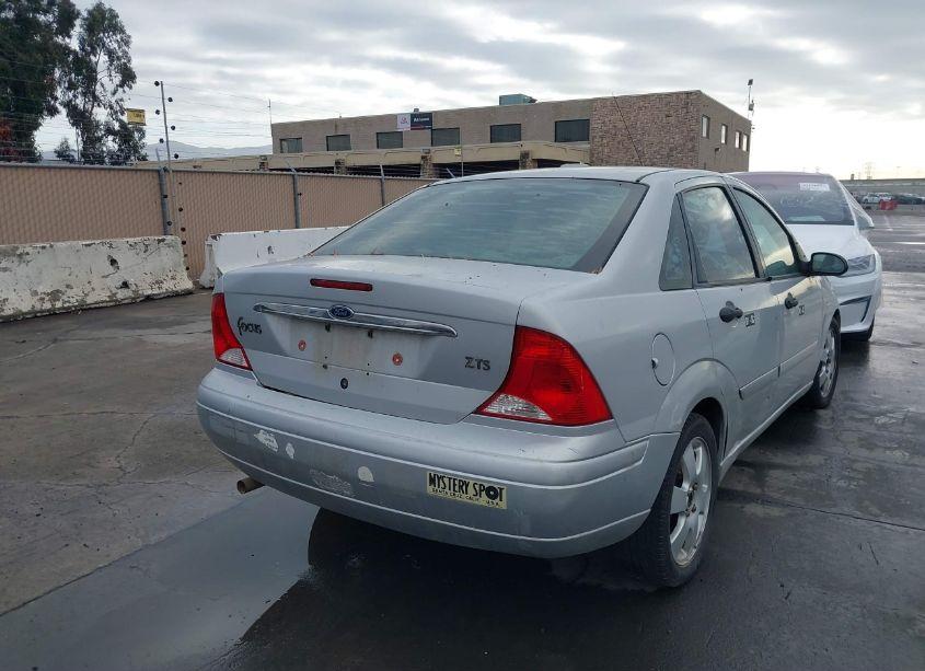 Photo 4 of 2001 Ford Focus ZTS (VIN 1FAFP38381W289347)