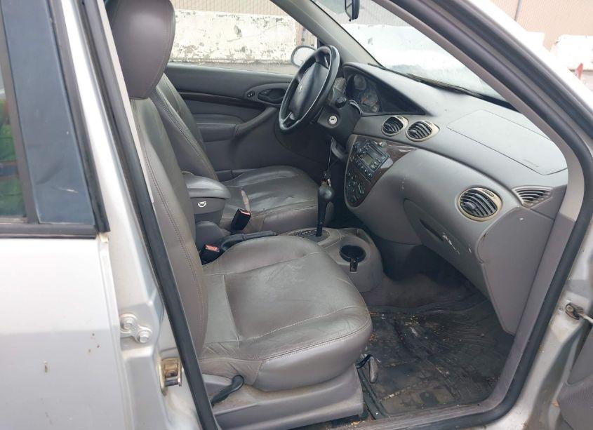 Photo 5 of 2001 Ford Focus ZTS (VIN 1FAFP38381W289347)