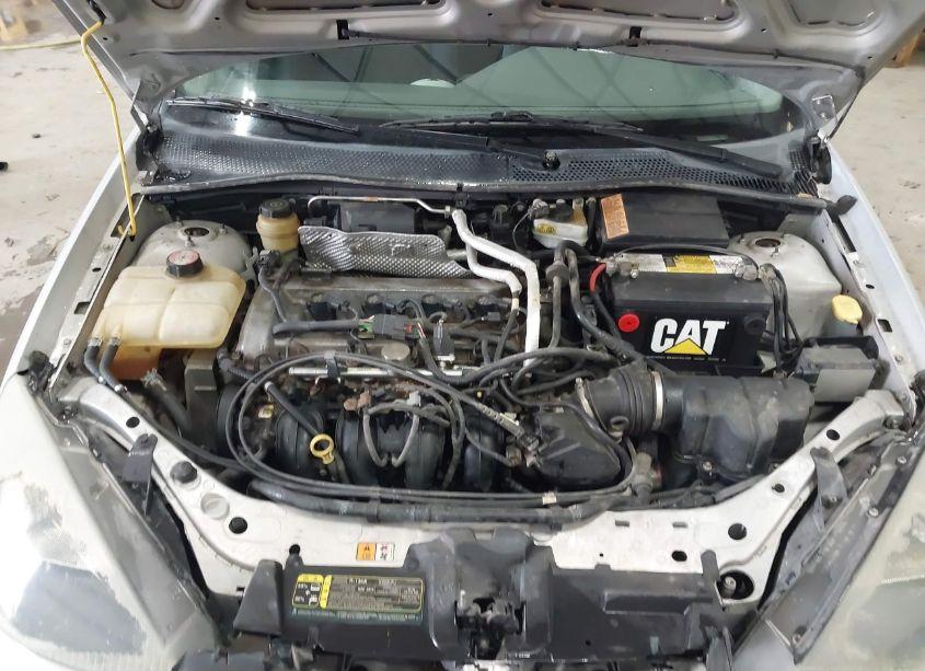 Photo 10 of 2004 Ford Focus ZTS (VIN 1FAFP38Z24W149724)