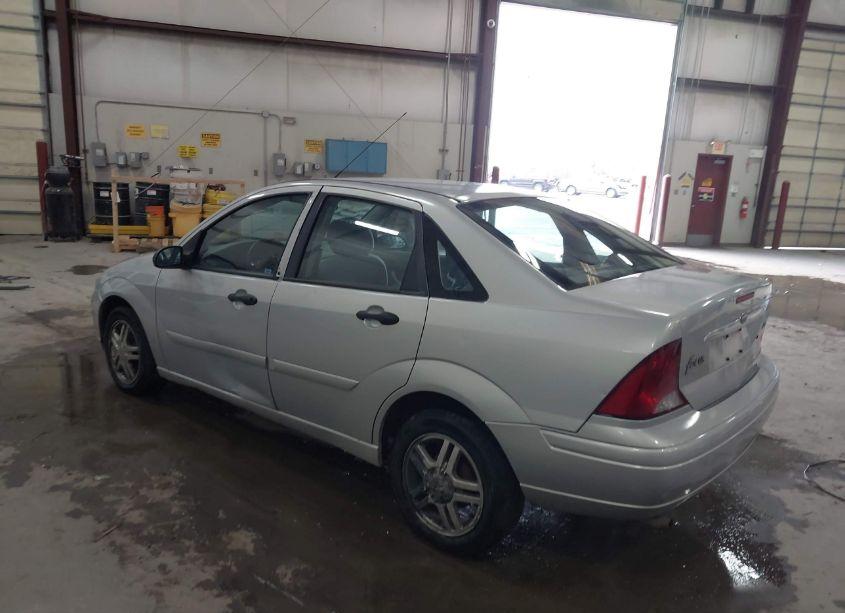 Photo 3 of 2004 Ford Focus ZTS (VIN 1FAFP38Z24W149724)