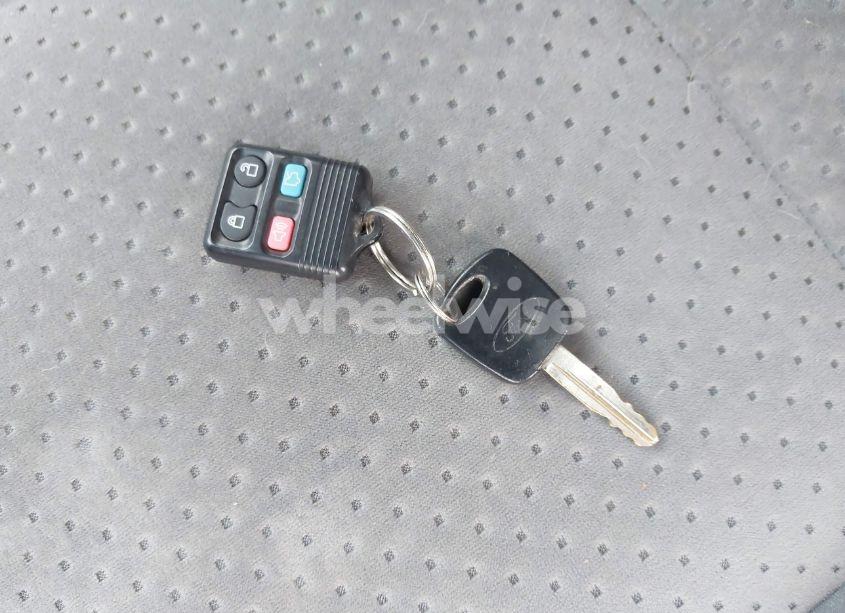 Photo 11 of 2004 Ford Focus ZTS (VIN 1FAFP38Z64W156191)