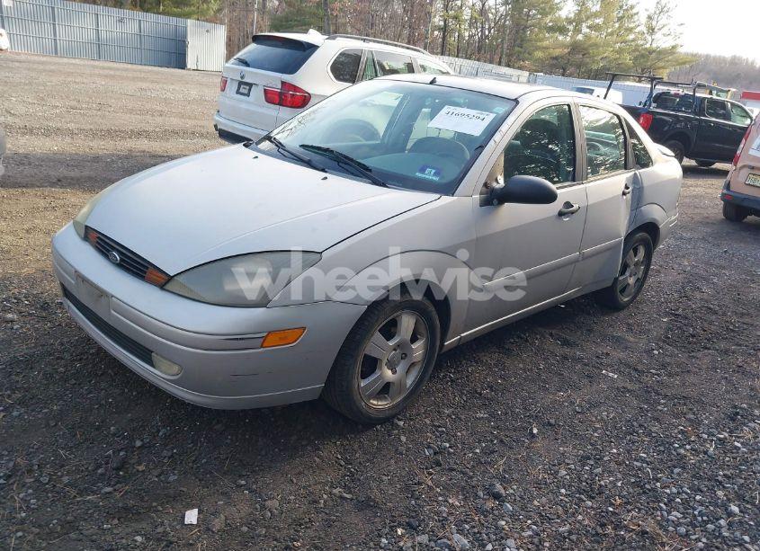 Photo 2 of 2004 Ford Focus ZTS (VIN 1FAFP38Z74W154059)
