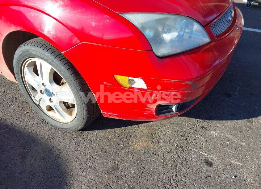 Photo 15 of 2007 Ford Focus ST (VIN 1FAFP38Z77W107988)