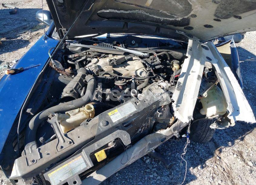 Photo 10 of 2001 Ford Mustang (VIN 1FAFP40401F101513)