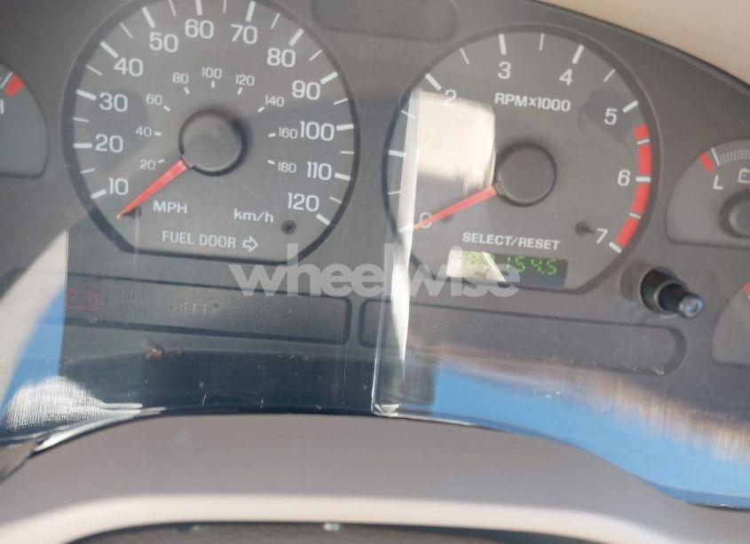 Photo 7 of 2001 Ford Mustang (VIN 1FAFP40401F101513)